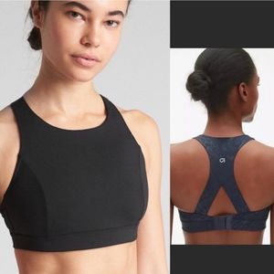 GapFit Sculpt Revolution High Support Sports Bra